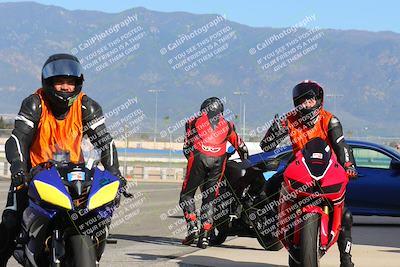 media/Jan-22-2023-Fastrack Riders (Sun) [[8956088f29]]/Cali Photo Jr by Rozzalyn/